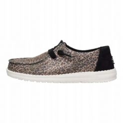 HeyDude Damskie Mokasyny Wendy Sparkle Animal. Brązowe mokasyny damskie Hey dude, z materiału, bez obcasa. Za 233.35 zł.