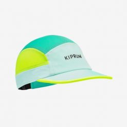 Czapka z daszkiem do biegania Kiprun 5 paneli. Zielone czapki z daszkiem damskie KIPRUN, bez wzorów, z materiału. Za 49.99 zł.