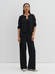 Someday Bluza w kolorze czarnym rozmiar: 42. Czarne bluzy damskie someday., bez wzorów, bez kaptura. Za 158.10 zł.