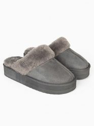 ISLAND BOOT Kapcie "Emesta" w kolorze szarym rozmiar: 37. Szare kapcie damskie Island Boot. Za 134.53 zł.