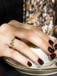 DIAMOND & CO Złoty pierścionek "Gezira" z diamentami rozmiar: 60. Szare pierścionki damskie Diamond & Co, z diamentem, złote. Za 658.88 zł.