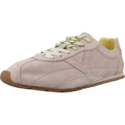 Buty VICTORIA 175073 Nago. Czerwone obuwie trekkingowe damskie Victoria, ze skóry, bez zapięcia. Za 364.99 zł.