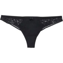 Stringi mini bonprix czarny. Czarne stringi bonprix, w koronkowe wzory, z koronki. Za 29.99 zł.
