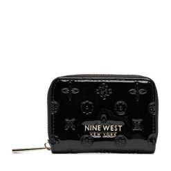 Portfel Nine West. Czarne portfele damskie Nine West, bez wzorów. Za 69.99 zł.
