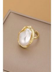 Atelier MIU Pozłacany pierścionek z perłą rozmiar: onesize. Białe pierścionki damskie atelier MIU, z perłą, pozłacane. Za 34.99 zł.