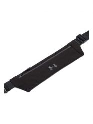 Under Armour Saszetka "Launch Run Belt" w kolorze czarnym - 15 x 7,6 cm rozmiar: onesize. Czarne nerki i saszetki damskie Under Armour, bez wzorów, z materiału. Za 127.35 zł.