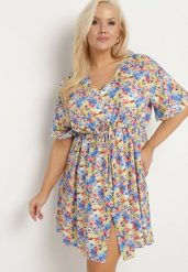 Niebieska Koszulowa Sukienka z Wiskozą Ozdobiona Wiązaniem Edirilira. Niebieskie sukienki damskie Born2be, bez wzorów, z jeansu, eleganckie, bez ramiączek. Za 59.99 zł.
