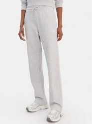 Reebok Spodnie dresowe Zuzanna RK25496CCW Szary Regular Fit. Szare spodnie dresowe damskie Reebok, xs, bez wzorów, z dresówki. Za 179.99 zł.