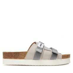 Klapki Novesta. Szare klapki damskie Novesta, bez wzorów, bez obcasa, bez zapięcia. Za 489.99 zł.