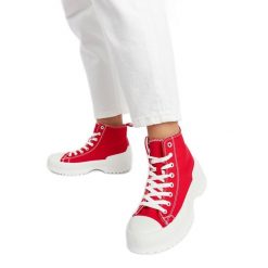 Czerwone trampki za kostkę Ronchis. Czerwone trampki damskie bez wzorów, z tkaniny, za kostkę, bez zapięcia. Za 75.21 zł.