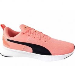 Buty treningowe damskie Puma Flyer Runner Femme. Czerwone obuwie sportowe damskie Puma, z gumy, bez zapięcia. Za 249.99 zł.
