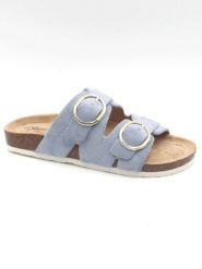 S.Oliver Klapki w kolorze błękitnym rozmiar: 39. Niebieskie klapki damskie S.Oliver, bez wzorów, z otwartym noskiem, bez obcasa, bez zapięcia. Za 127.05 zł.