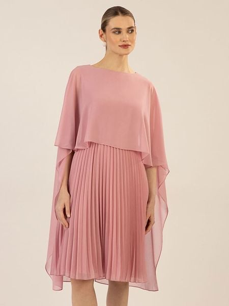 APART Sukienka w kolorze jasnoróżowym rozmiar: 38. Różowe sukienki damskie Apart, bez wzorów, bez ramiączek. Za 192.33 zł.