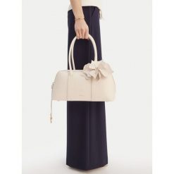 Torebka GINO ROSSI. Białe torebki klasyczne damskie Gino Rossi, bez dodatków. Za 249.99 zł.