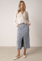 Niebieska Bawełniana Spódnica Jeansowa w Romby z Rozcięciem z Przodu Arissbeth. Niebieskie spódnice damskie Born2be, na co dzień, l, bez wzorów, z bawełny, eleganckie. Za 119.99 zł.