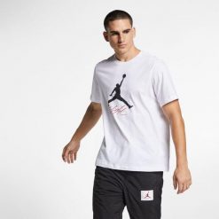 Koszulka sportowa Air Jordan 23 Chicago Jumpman Flight TEE. Czarne koszulki sportowe damskie Jordan, m, bez wzorów, bez ramiączek, do koszykówki. Za 148.00 zł.