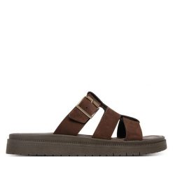 Klapki Tamaris. Brązowe klapki damskie Tamaris, bez wzorów, bez obcasa, bez zapięcia. Za 299.99 zł.