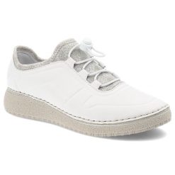 Białe Sneakersy Rieker Wsuwane Obuwie Damskie. Białe obuwie sportowe damskie Rieker, na wiosnę, z materiału, bez zapięcia, trekkingowe. Za 279.00 zł.