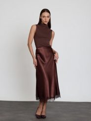 BGN Spódnica w kolorze brązowym rozmiar: 38. Brązowe spódnice damskie BGN, na co dzień, bez wzorów, z koronki, midi. Za 152.99 zł.