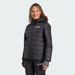 Kurtka z kapturem z ociepleniem Terrex Multi Essentials CLIMAWARM. Czarne kurtki damskie Adidas, s, bez wzorów, z puchu, z kapturem. Za 439.00 zł.