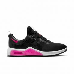 Obuwie Sportowe Damskie Nike Air Max Bella TR 5 Czarny. Czarne obuwie sportowe damskie Nike, z materiału, do biegania, nike air max. Za 488.00 zł.