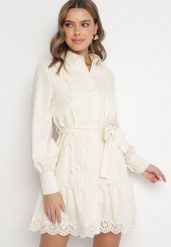 Jasnobeżowa Koszulowa Sukienka z Wiskozy z Bawełną Koronką i Paskiem Lilresia. Brązowe sukienki damskie Born2be, bez wzorów, z bawełny, eleganckie, bez ramiączek. W wyprzedaży za 110.49 zł.