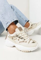 Beżowe Sneakersy z Dekoracyjnym Sznurkiem z Cyrkoniami Katalynne. Brązowe obuwie sportowe damskie Born2be, z jeansu, bez zapięcia. Za 129.99 zł.