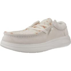 Buty HEY DUDE WENDY X LUXE Biały. Białe obuwie trekkingowe damskie PRO BRANDS, ze skóry, bez zapięcia. Za 319.99 zł.