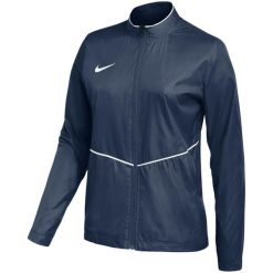 Kurtka damska Nike Park 26 Rain. Niebieskie kurtki damskie Nike, bez wzorów, z materiału, bez kaptura. Za 141.99 zł.