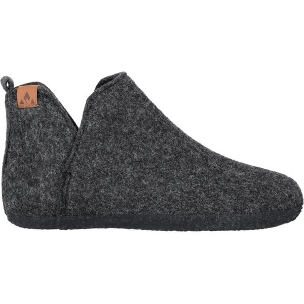 Kapcie Whistler Yorba. Szare kapcie damskie WHISTLER, z gumy. Za 160.00 zł.