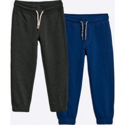 Blukids - Spodnie dziecięce 98-128 cm. Spodnie materiałowe chłopięce marki 4F. W wyprzedaży za 39.90 zł.