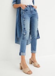 Dżinsy Slim Fit, Mid Waist, cropped. Niebieskie jeansy damskie bonprix. Za 147.99 zł.