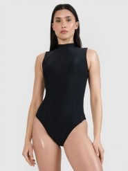 4F Kostium kąpielowy jednoczęściowy damski - czarny L. Czarne szorty damskie 4F, bez wzorów, z elastanu. Za 149.99 zł.