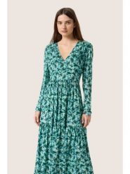 Soaked in Luxury Sukienka "Soaked in Luxury" w kolorze turkusowym rozmiar: M. Niebieskie sukienki damskie Soaked in Luxury, bez wzorów, bez ramiączek. Za 173.99 zł.