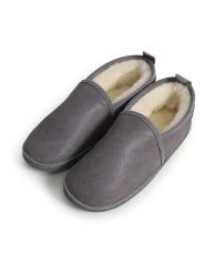 Kaiser Naturfellprodukte Kapcie wełniane "Helsinki" w kolorze szarym rozmiar: 39. Szare kapcie damskie Kaiser Naturfellprodukte, z wełny. Za 261.67 zł.