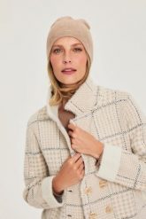Czapka beanie beżowa. Brązowe czapki damskie MOODO, bez wzorów, z poliamidu. Za 39.99 zł.