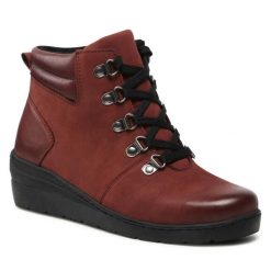 Trzewiki Go Soft. Czerwone botki damskie GO SOFT, bez obcasa, na koturnie, bez zapięcia. Za 124.99 zł.