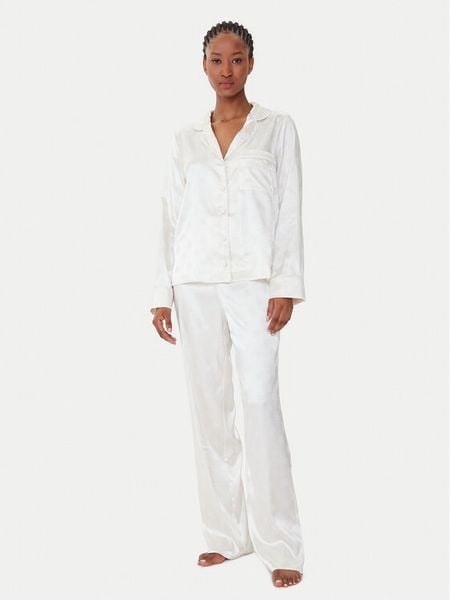 Guess Piżama O5BX05 W4732 Écru Regular Fit. Piżamy damskie Guess, z aplikacjami, z satyny, bez ramiączek. Za 299.99 zł.