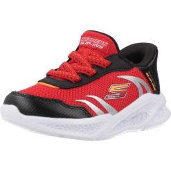 Buty SKECHERS SLIP-INS METEOR LIGHTS Czerwony. Czerwone obuwie trekkingowe damskie Skechers, z syntetyku, bez zapięcia. Za 237.99 zł.