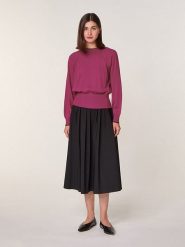 Rodier Wełniany sweter w kolorze jagodowym rozmiar: M. Różowe swetry klasyczne damskie Rodier, m, z wełny, bez kołnierzyka. Za 260.99 zł.