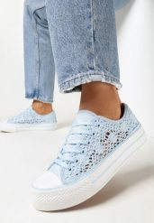 Niebieskie Ażurowe Trampki Przed Kostkę Russi. Niebieskie trampki damskie Born2be, w ażurowe wzory, z jeansu, przed kostkę, bez zapięcia. Za 79.99 zł.