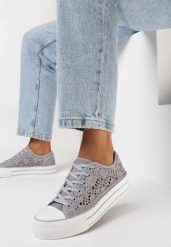 Szare Ażurowe Trampki Przed Kostkę Russi. Szare trampki damskie Born2be, w ażurowe wzory, z jeansu, przed kostkę, bez zapięcia. Za 64.99 zł.