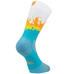 HOT BLUE - SKARPETKI DO BIEGANIA. Niebieskie skarpetki damskie SPORCKS, bez wzorów, ze skóry. Za 136.50 zł.
