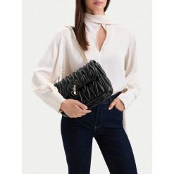Torebka Eva Minge. Czarne torebki klasyczne damskie Eva Minge, bez dodatków. Za 279.99 zł.