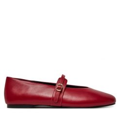 Baleriny Steve Madden. Czerwone balerinki damskie Steve Madden, bez wzorów. Za 379.99 zł.