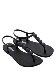 Ipanema Sandały w kolorze czarnym rozmiar: 38. Czarne sandały damskie Ipanema, bez wzorów, z otwartym noskiem, bez obcasa, bez zapięcia. Za 75.69 zł.