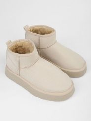 Trendyol Botki w kolorze beżowym rozmiar: 38. Brązowe botki damskie Trendyol, bez obcasa, bez zapięcia. Za 173.99 zł.