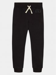 Gap Spodnie dresowe 860249-00 Czarny Regular Fit. Czarne spodnie dresowe chłopięce GAP, z bawełny. Za 99.99 zł.