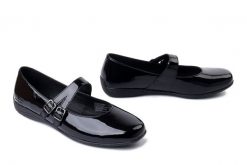 JOSEF SEIBEL 74835 791 105 Fenja 35 black, baleriny damskie. Czarne balerinki damskie Josef Seibel, bez wzorów, ze skóry. Za 355.91 zł.
