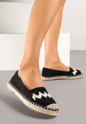 Czarne Espadryle Ozdobione Zygzakami i Plecionym Sznurkiem Sdivisa. Czarne espadryle damskie Renee, bez wzorów, z jeansu, bez obcasa. Za 59.99 zł.